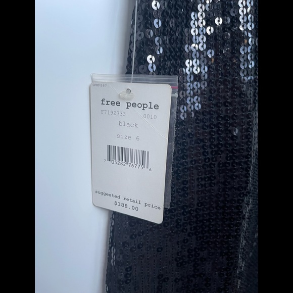 ⭐️Host Pick⭐️ BNWT Free People Mini Sequin Sparkle Cocktail Low Back Party Dress - Picture 3 of 9